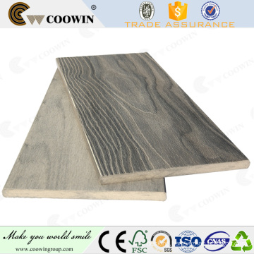 Co-extrusion temporary wood plastic composite decking fence